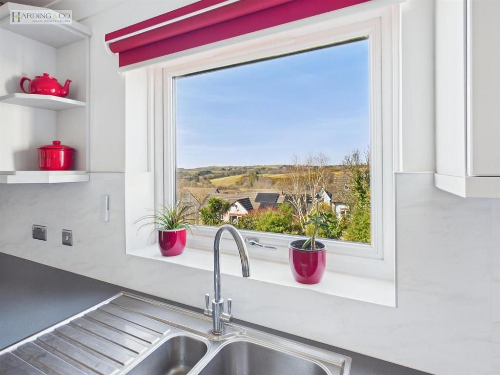Kitchen outlook.jpg
