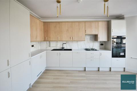 4 bedroom apartment for sale, Mountfield Road, Finchley, N3