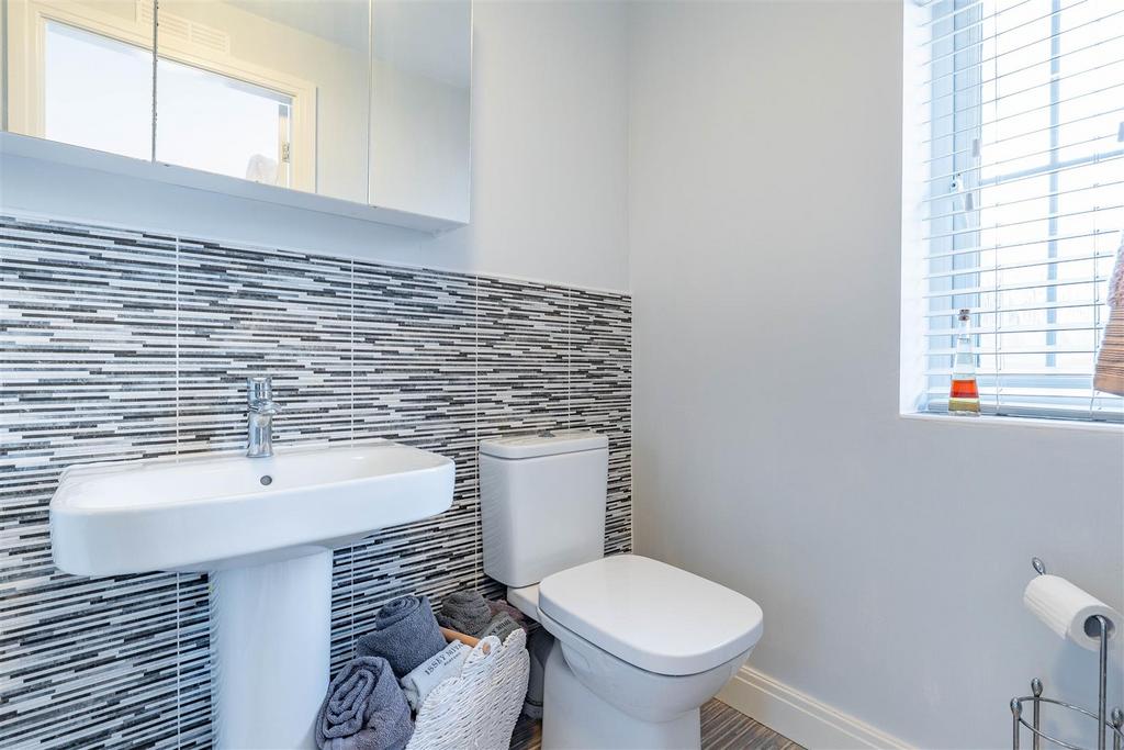 Ensuite