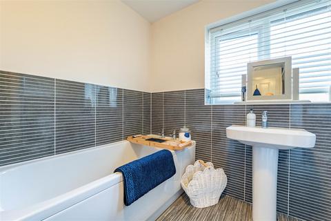 4 bedroom detached house for sale, Leatherland Drive, Whittle-Le-Woods, Chorley