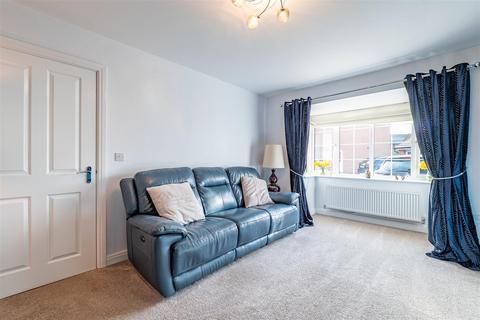 4 bedroom detached house for sale, Leatherland Drive, Whittle-Le-Woods, Chorley