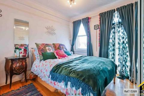 1 bedroom flat for sale, St John's Wood, London, Greater NW8