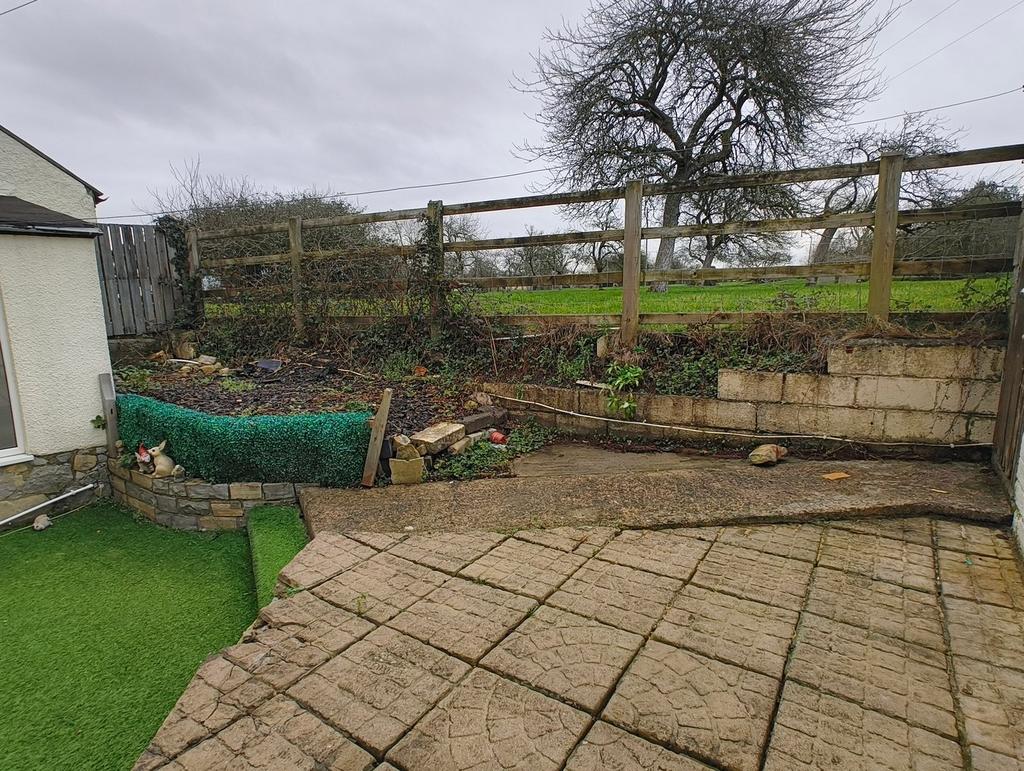 Rear Garden (Alt)