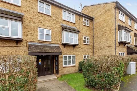 Parish Gate Drive, Sidcup, DA15