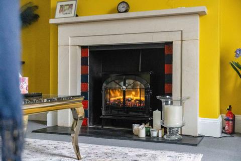 3 bedroom flat for sale, Burston House, Pittville Circus, Cheltenham, Gloucestershire, GL52 2PU