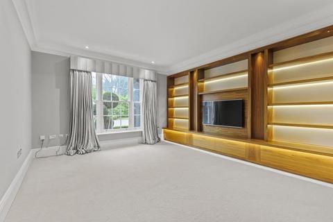 undefined, Brock Way, Wentworth Estate, Virginia Water GU25 4SD