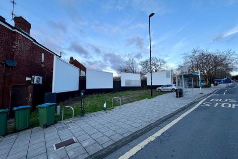 undefined, Portsmouth Road, Southampton, Hampshire, SO19 9AB
