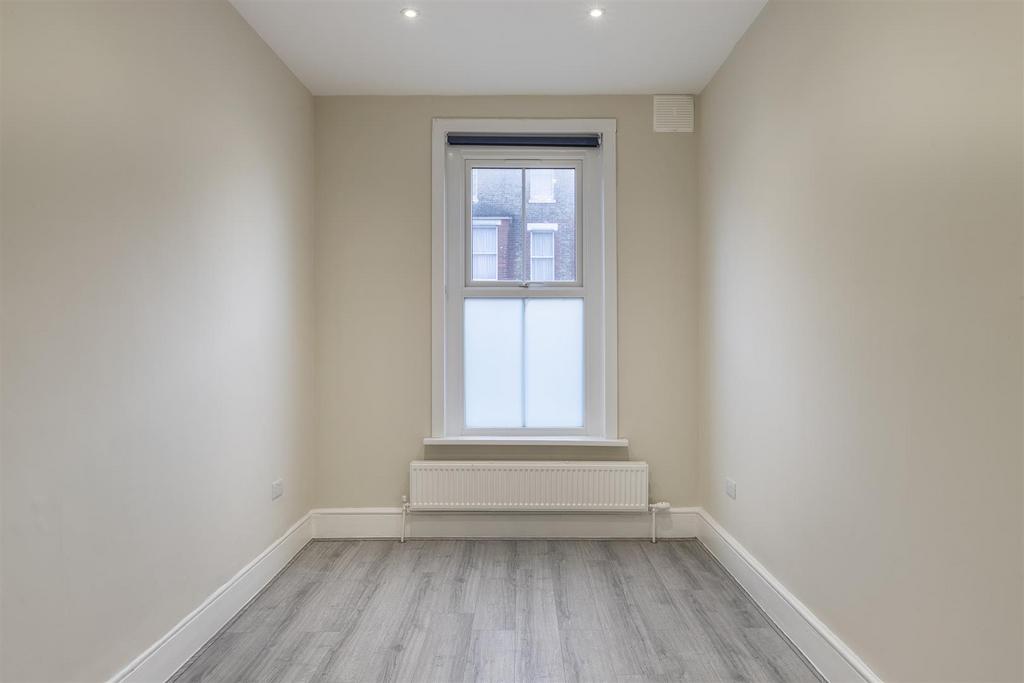 Flat 1 - 21 Grove Rd-07 copy.jpg