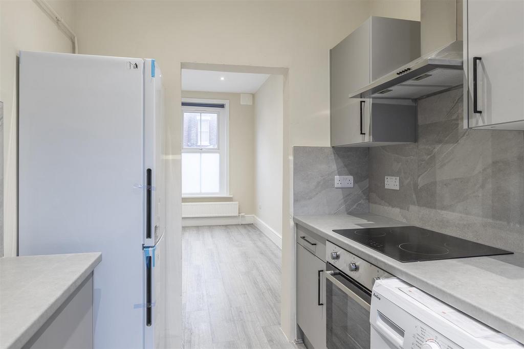 Flat 1 - 21 Grove Rd-11 copy.jpg