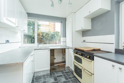 2 bedroom flat for sale, Kite Farm, Whitstable, Kent, CT5