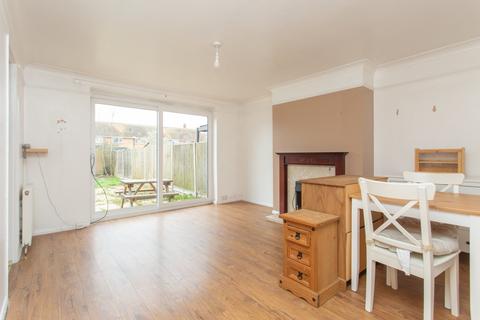2 bedroom flat for sale, Kite Farm, Whitstable, Kent, CT5