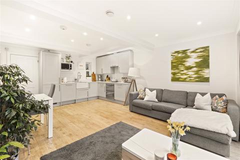 2 bedroom apartment for sale, Strathblaine Road, London, SW11