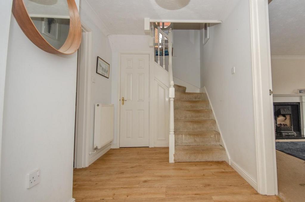 Hallway.jpg
