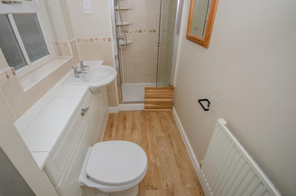 Ensuite.jpg