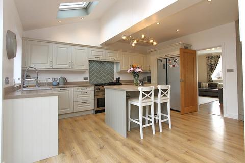 3 bedroom semi-detached house for sale, Caunsall Road, Caunsall, Kidderminster, DY11