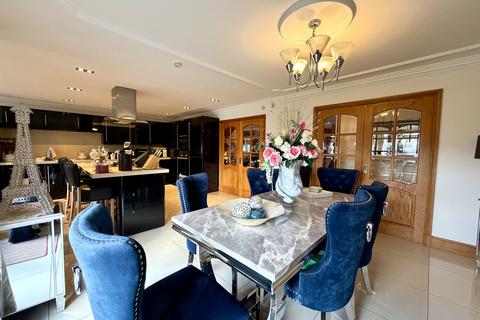 5 bedroom bungalow for sale, Incline Top, Merthyr Tydfil CF47