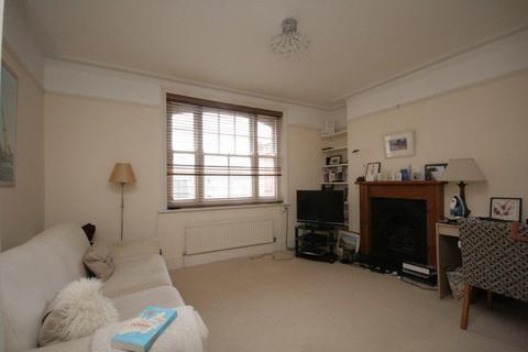 1 bedroom flat to rent, Queens Club Gardens, W14