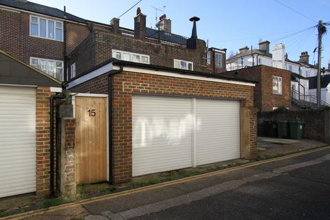 5 bedroom terraced house for sale, Lushington Road, Eastbourne BN21