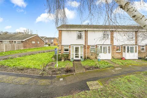 3 bedroom end of terrace house for sale, Semper Close, Woking GU21