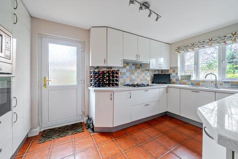4 bedroom detached house for sale, Winchcombe Close, Fleet, Hampshire
