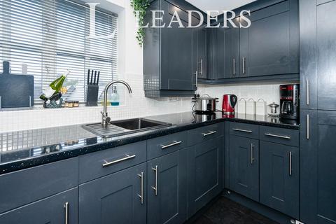 undefined, Farriers Lea, RH16