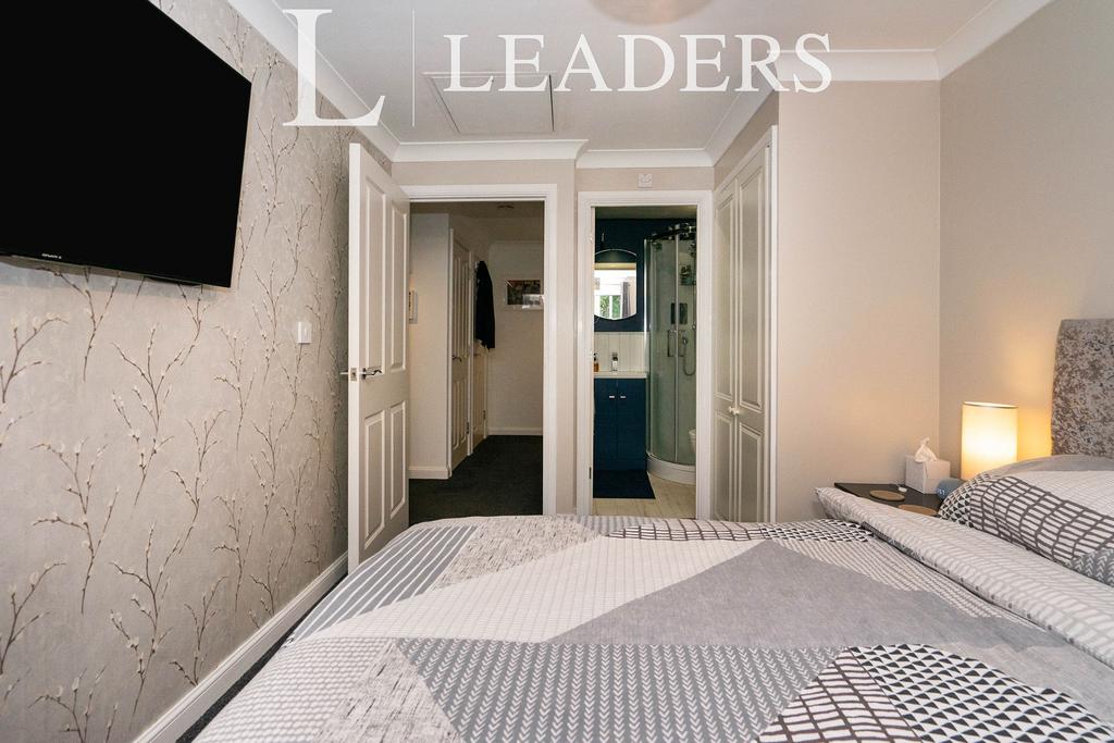 Main bedroom