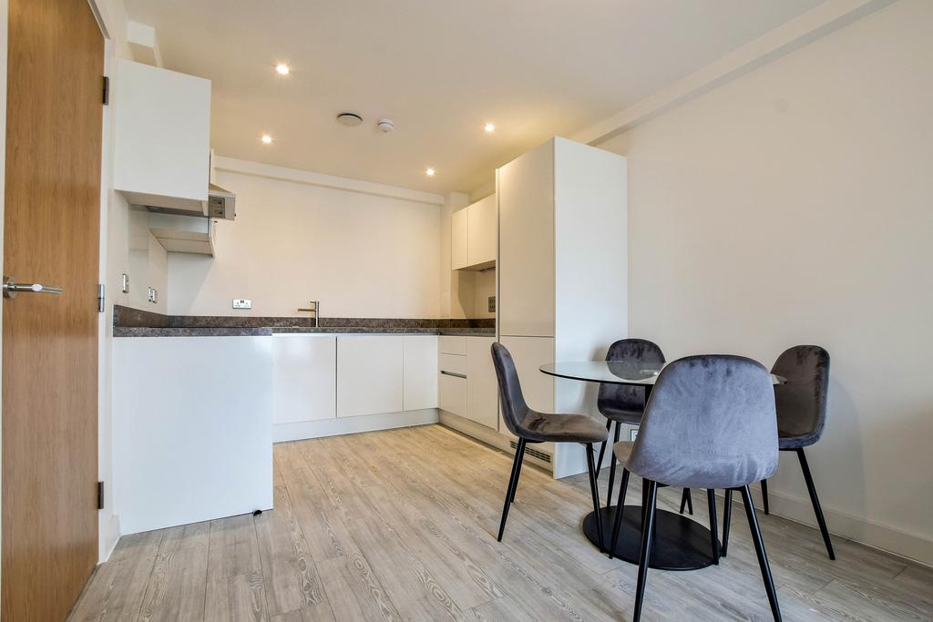 Kitchen dining