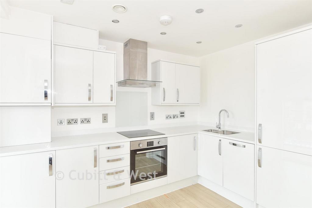 Lounge/ Kitchen