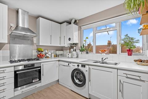 Wyatt Road, Staines-upon-Thames, TW18