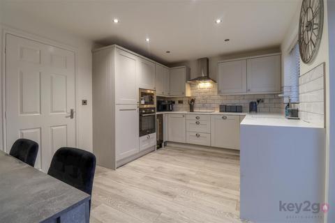 3 bedroom semi-detached house for sale, Sevenairs Road, Beighton, Sheffield, S20