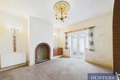 3 bedroom end of terrace house for sale, Roundhay Road, Bridlington