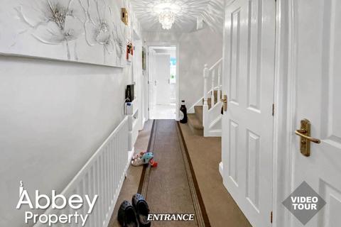 3 bedroom house to rent, Mancroft Road, Aley Green, LU1