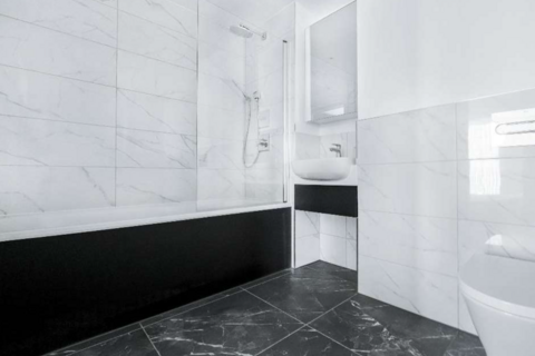1 bedroom apartment for sale, The Bellamy, London E14