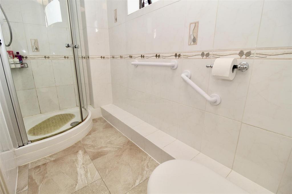 Family Shower Room