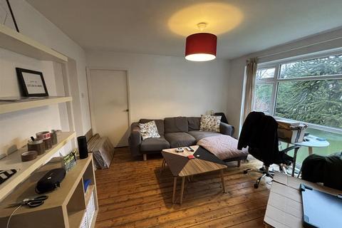 1 bedroom apartment to rent, Tintern Court, Tintern Avenue, Manchester
