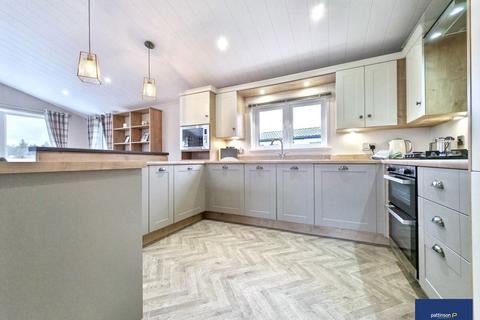 2 bedroom lodge for sale, Lowgate, Hexham, Northumberland, NE46 2NN