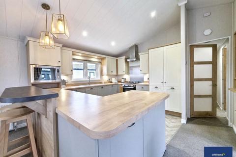 2 bedroom lodge for sale, Lowgate, Hexham, Northumberland, NE46 2NN