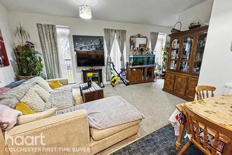 3 bedroom apartment for sale, Abbeyfields, Colchester