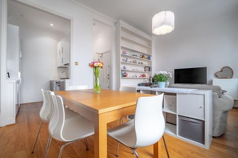 2 bedroom flat for sale, North End Road, London, SW6