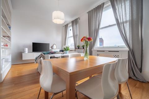 2 bedroom flat for sale, North End Road, London, SW6