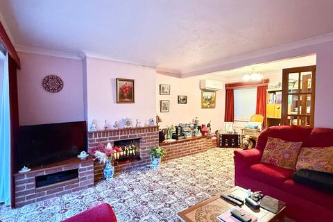 undefined, Fairview Drive, Hythe, SO45