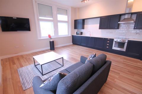 2 bedroom apartment to rent, City Apartments, City Centre