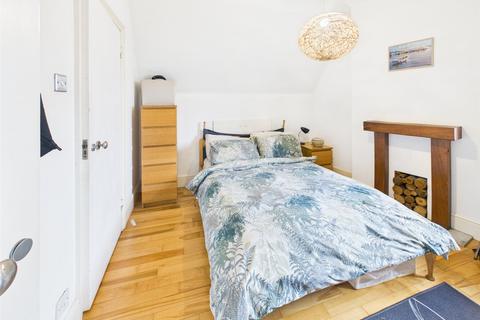 1 bedroom apartment to rent, 46 Heath Road, Twickenham