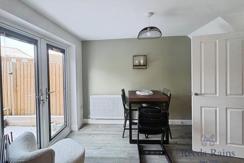 3 bedroom semi-detached house for sale, Larch Avenue, Tyne and Wear NE15