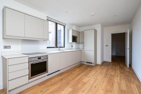 undefined, Farnborough Road, Farnborough, GU14