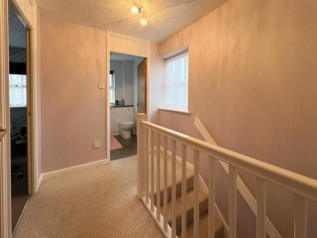 Hallway.jpg