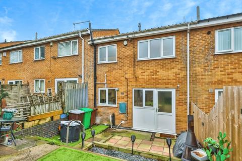 3 bedroom terraced house for sale, Hillgrove Gardens, Nottingham, NG5