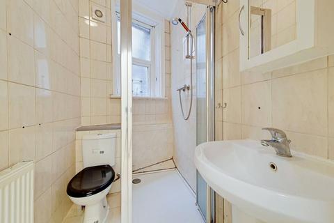 undefined, Hendon Lane, Finchley, London, N3