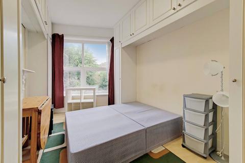Hendon Lane, Finchley, London, N3