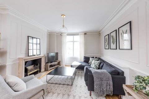 undefined, Pelham Street, South Kensington, London, SW7